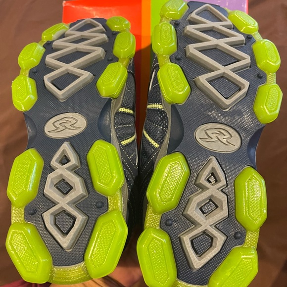 STRIDE RITE ZACH ATTACH 2 SNEAKERS - Picture 4 of 4